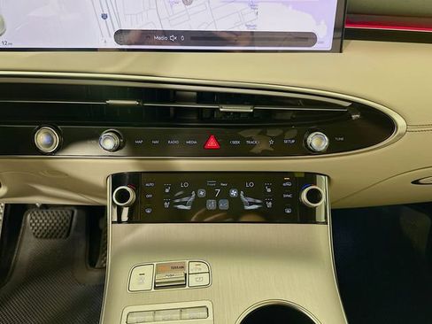 New 2026 Genesis GV70 2.5T Advanced AWD/4WD image 14