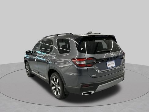 Used 2025 Honda Pilot Elite image 31