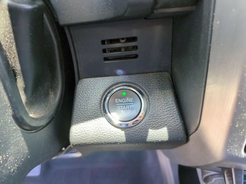 Used 2021 Ford F350 Platinum AWD/4WD image 21