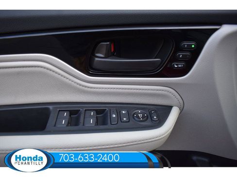 New 2026 Honda Odyssey Touring image 25