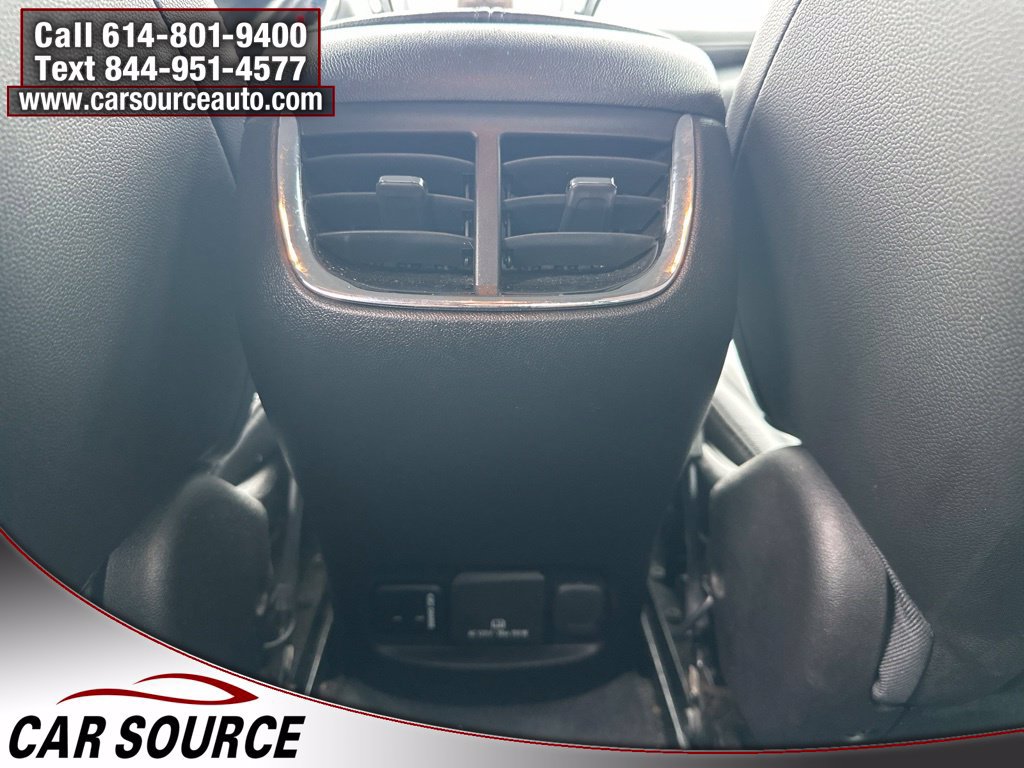 Used 2016 Chevrolet Malibu Premier FWD image 13