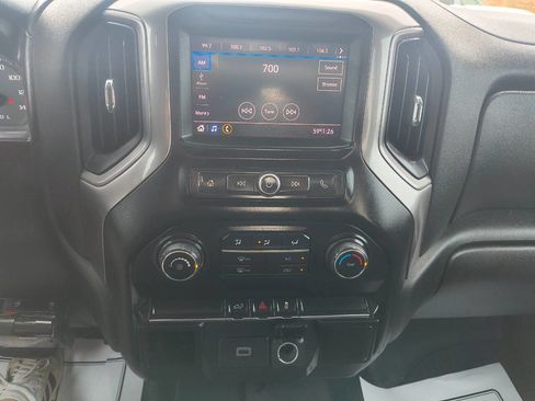 Used 2020 Chevrolet Silverado 2500 W/T AWD/4WD image 24