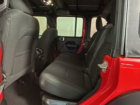 Used 2023 Jeep Wrangler Unlimited w/ Cold Weather Group AWD/4WD image 24