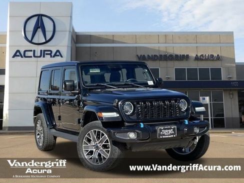 Used 2024 Jeep Wrangler High Altitude image 1