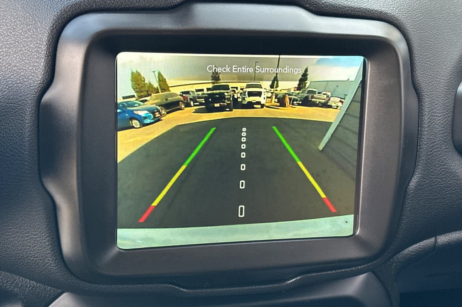 Used 2023 Jeep Renegade Latitude AWD/4WD image 22