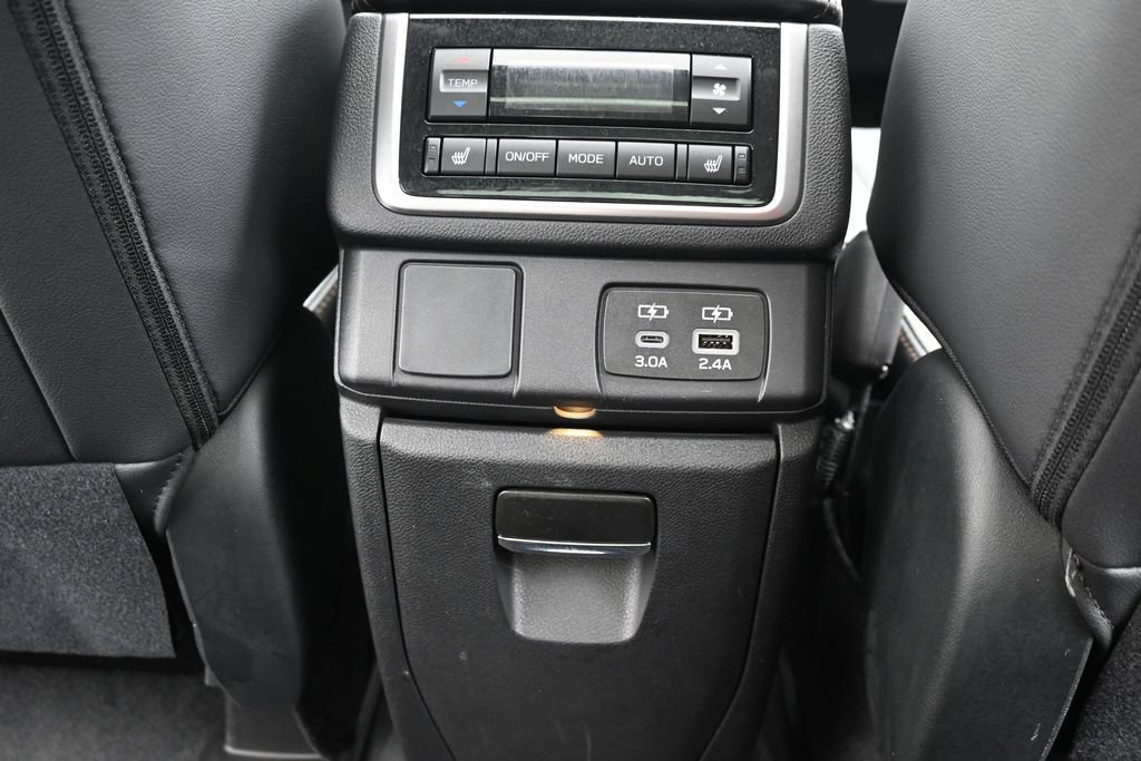 Used 2025 Subaru Ascent Bronze Edition AWD/4WD image 39