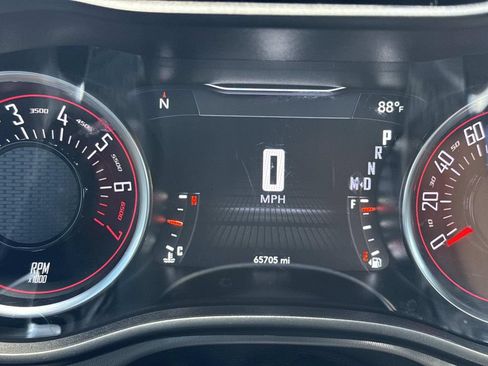 Used 2022 Dodge Challenger GT RWD image 28