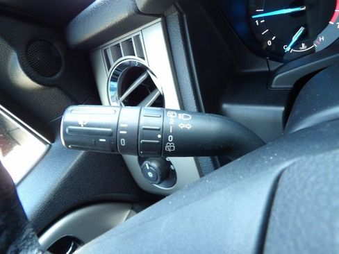 Used 2015 Ford Expedition EL XLT RWD image 18
