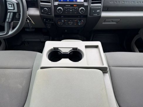Used 2021 Ford F250 XL w/ STX Appearance Package AWD/4WD image 21