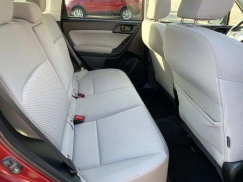 Used 2018 Subaru Forester 2.5i Premium image 17