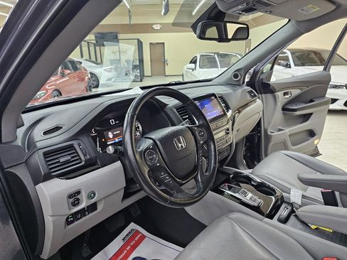 Used 2016 Honda Pilot Elite image 18
