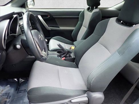 Used 2015 Scion tC FWD image 10