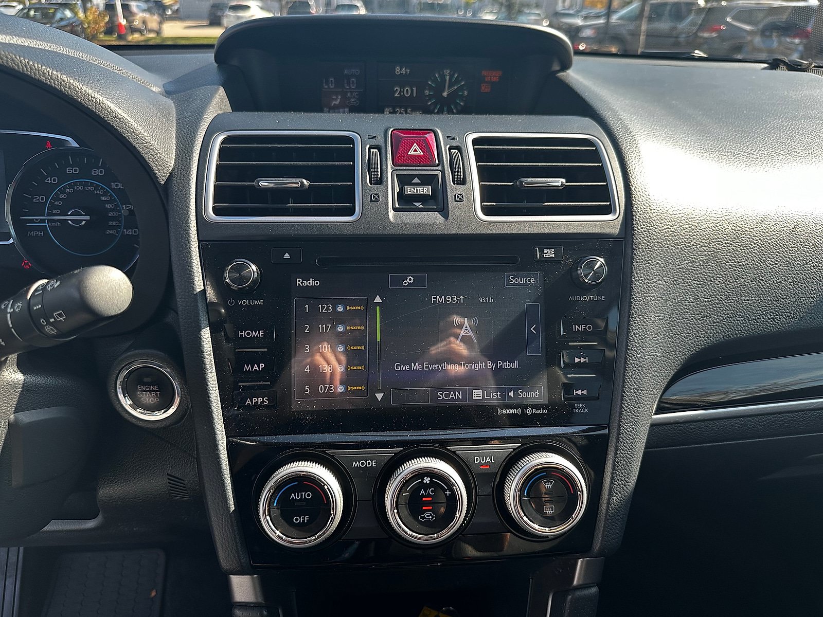Used 2018 Subaru Forester 2.5i Touring w/ Popular Package #3B AWD/4WD image 19