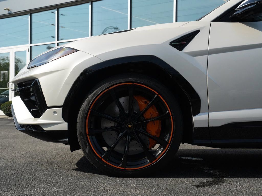 Used 2023 Lamborghini Urus S AWD/4WD image 14