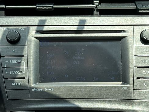 Used 2012 Toyota Prius Three FWD image 23