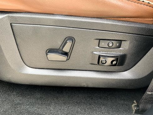 Used 2014 RAM 1500 Laramie Longhorn w/ Convenience Group AWD/4WD image 12