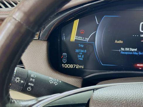 Used 2015 Cadillac XTS Premium FWD image 14