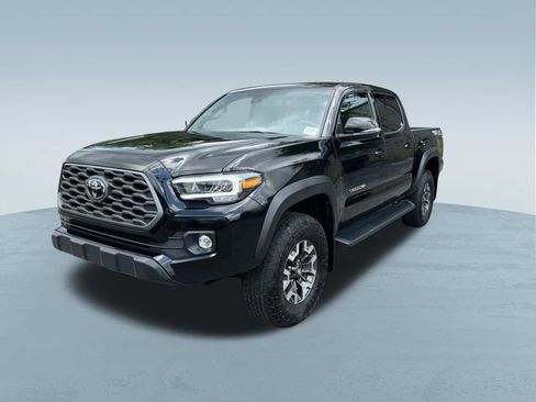 Used 2023 Toyota Tacoma TRD Off-Road AWD/4WD image 9