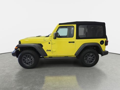 Used 2024 Jeep Wrangler Sport S image 8