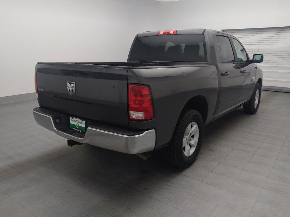 Used 2021 RAM 1500 Classic SLT RWD image 9