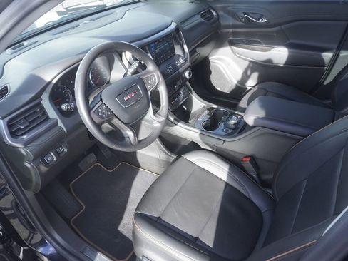 Used 2022 GMC Acadia AT4 w/ Preferred Package image 18