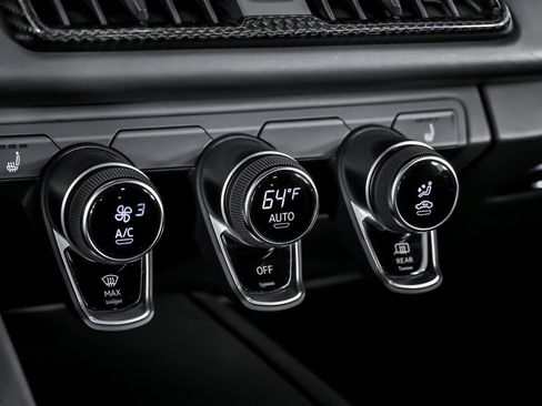 Used 2020 Audi R8 V10 performance image 40