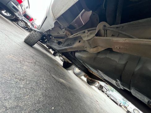 Used 1992 Chevrolet Silverado 1500 4x4 Regular Cab image 17