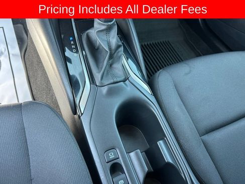 Used 2024 Toyota Corolla LE w/ LE Convenience Package FWD image 10