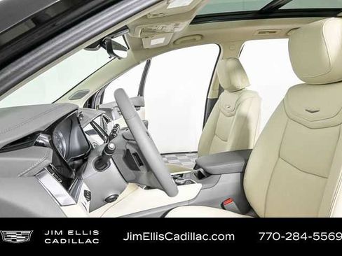 New 2025 Cadillac XT6 Premium Luxury w/ Technology Package image 8