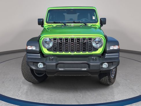Used 2026 Jeep Wrangler Unlimited Sport AWD/4WD image 2