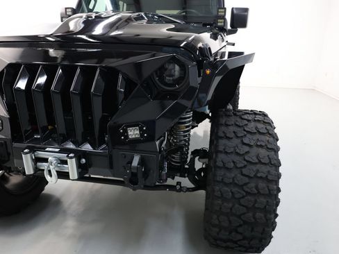 Used 2025 Jeep Wrangler Unlimited Sport AWD/4WD image 64