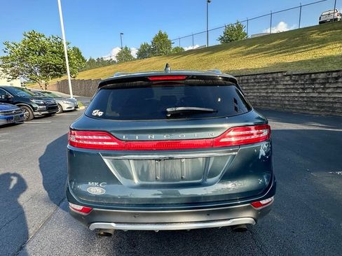 Used 2019 Lincoln MKC Select w/ Select Plus Package AWD/4WD image 6