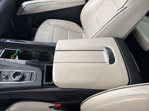 Used 2022 Cadillac Escalade Sport image 41