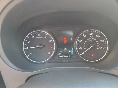 Used 2016 Mitsubishi Outlander SEL FWD image 16