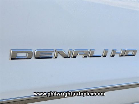 Used 2019 GMC Sierra 3500 Denali w/ Duramax Plus Package image 15