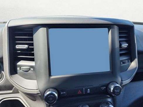 Used 2024 RAM 3500 Tradesman w/ Chrome Appearance Group image 19