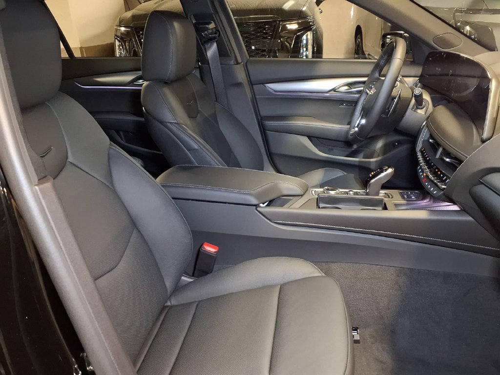 New 2026 Cadillac CT5 Premium Luxury RWD image 6