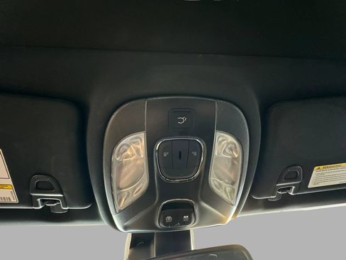 Used 2025 Jeep Compass Limited w/ Elite Group AWD/4WD image 27