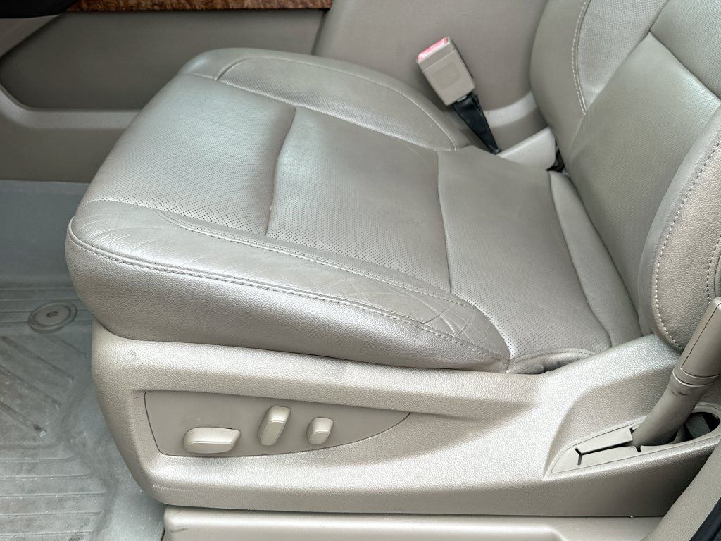 Used 2019 Chevrolet Tahoe Premier AWD/4WD image 9