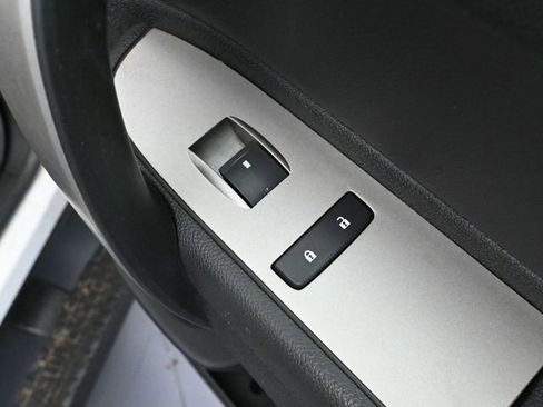 Used 2010 Chevrolet Silverado 2500 LT image 38