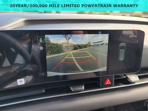 New 2026 Kia Carnival EX image 9