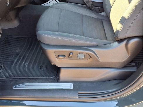 Used 2025 Chevrolet Silverado 1500 LT w/ Safety Package image 19