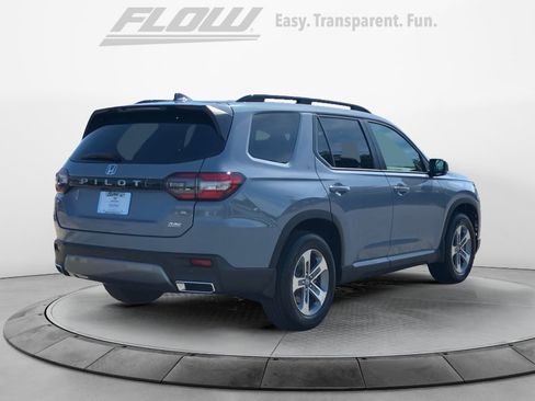Certified 2026 Honda Pilot EX-L image 7