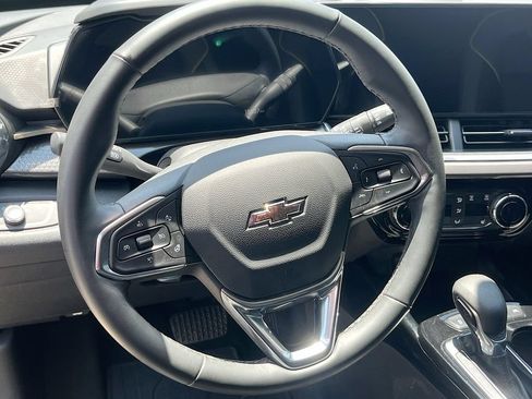 Used 2025 Chevrolet Trax ACTIV w/ Driver Confidence Package FWD image 11