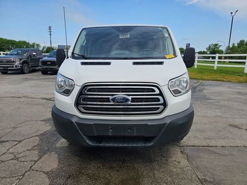 Used 2017 Ford Transit 350 XLT RWD image 2