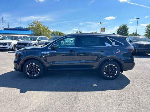 New 2026 Kia Sorento S FWD image 6
