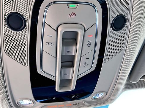 Used 2023 Audi Q5 e Prestige image 27