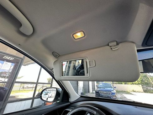 Used 2018 Kia Sorento L FWD image 24