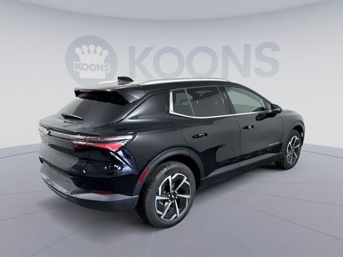 New 2026 Chevrolet Equinox EV LT image 7