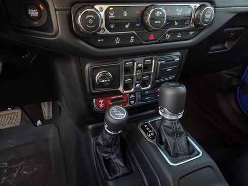 New 2026 Jeep Gladiator Rubicon w/ Safety Group image 9